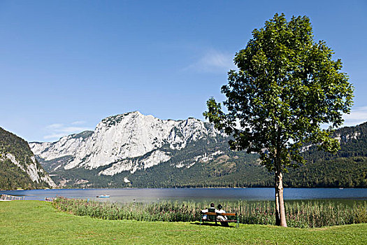 rongbachkim